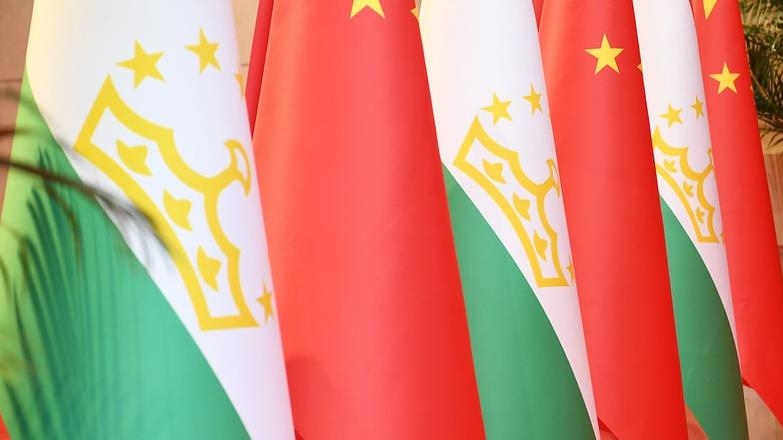 Таджикистан и Китай подписали восемь новых документов о сотрудничестве