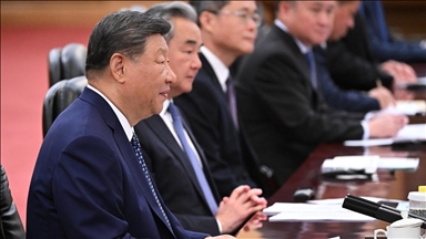 China's Xi says humanity faces choice between peace and war