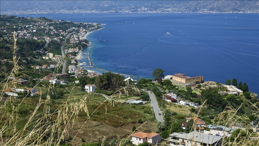Italy’s planned mega-suspension bridge to Sicily triggers dispute with US
