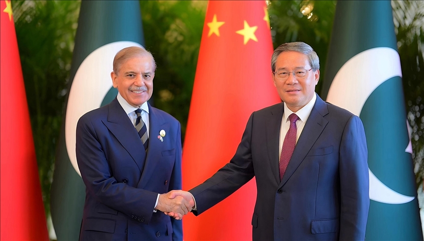 Pakistan seeks early implementation of key projects under China-Pakistan Economic Corridor