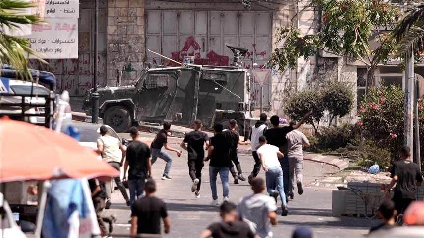 إصابة فلسطينيين اثنين برصاص الجيش الإسرائيلي قرب رام الله