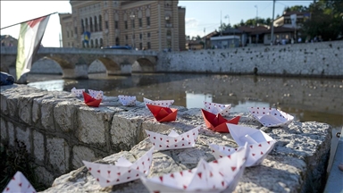 Bosna Hersekliler, Küresel Sumud Filosu'na "kağıttan gemiler"le destek verdi