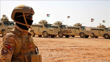 إعلام عبري: الجيش الأردني يوقف لساعات جنودا إسرائيليين عبروا الحدود