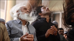 ئاکرێ.. دەروێشانی قادری ولیانی بەبۆنەی مەولودی پێغەمبەر (د.خ) زیکر دەکەن