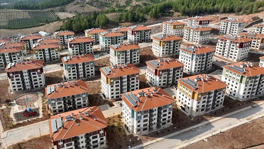 İletişim Başkanlığı: Deprem bölgesinde bu yıl toplam 452 bin 983 bağımsız bölümün teslim edilmesi bekleniyor