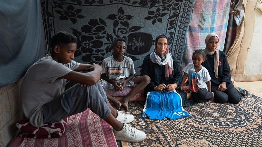 نادي إيرلندي يقدم الدعم لعائلة اللاعب الفلسطيني الفقيد سليمان العبيد 