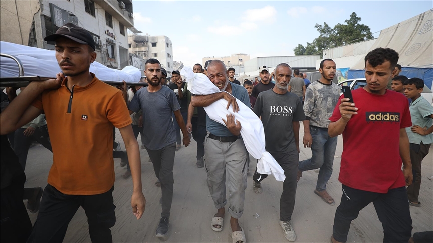 İsrail'in Gazze'ye düzenlediği saldırılarda son 24 saatte 69 Filistinli hayatını kaybetti