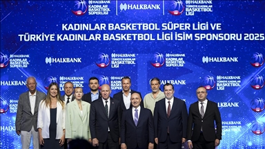 Kadın basketbol liglerinin isim sponsoru Halkbank oldu
