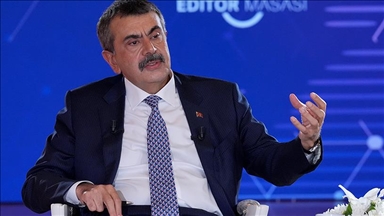 Wezîr Tekin: "Emê vê salê bi mottoya 'her zarokek me şitl e, dersa me yekem Welatê Şîn e' bidin destpêkirin"