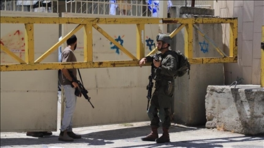 Ilegalni izraelski doseljenici povrijedili 20 Palestinaca, uključujući bebu, u napadu kod Hebrona