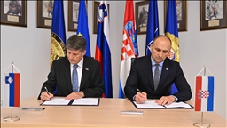 Slovenija i Hrvatska potpisale sporazum o vojnoj saradnji
