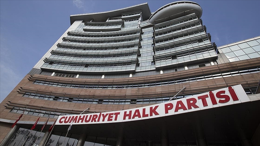 CHP 21 Eylül'de olağanüstü kurultaya gidiyor