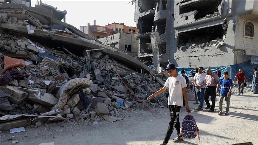 مدينة غزة تباد.. نزوح فلسطينيين نحو الجنوب بعد تهديدات إسرائيلية