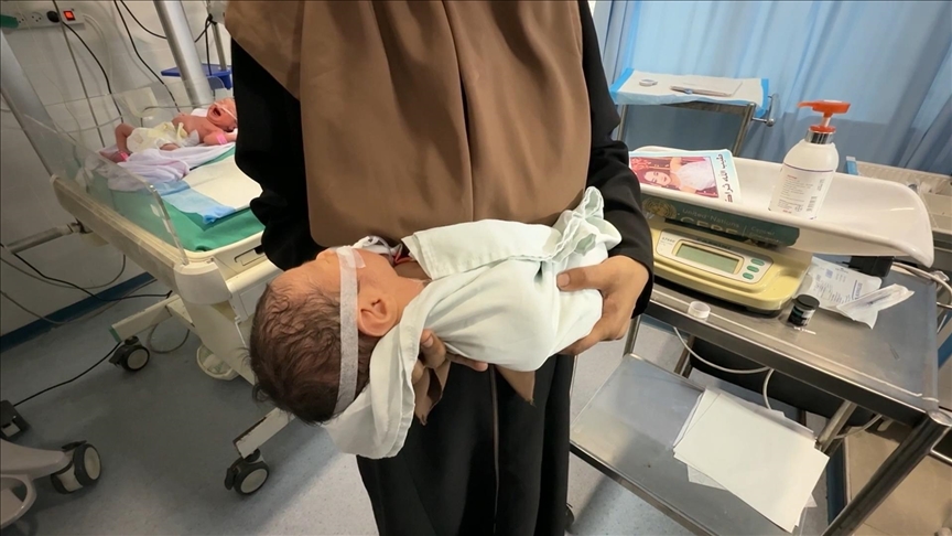 İsrail saldırıları, Hamza bebeği daha doğmadan anne ve babasız bıraktı