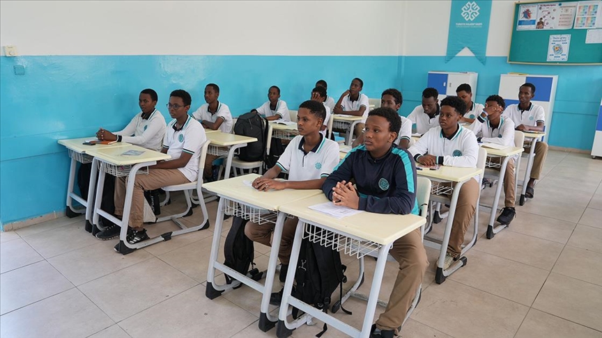 Türkiye Maarif Vakfı Somali'de geleceğin nesillerini yetiştiriyor