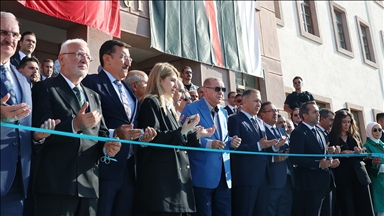 Cumhurbaşkanı Erdoğan, Malatya'da yapımı tamamlanan yeni valilik binasının açılış törenine katıldı