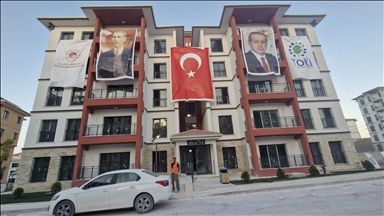 Hatay'da 16 bin 993 deprem konutu ile 1355 iş yerinin daha hak sahibi belirlendi