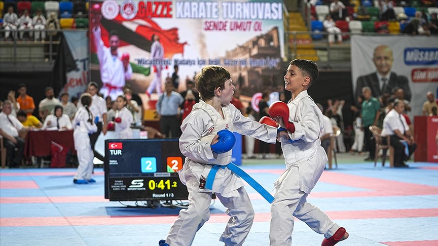 Karateciler, Gazze için tatamiye çıktı