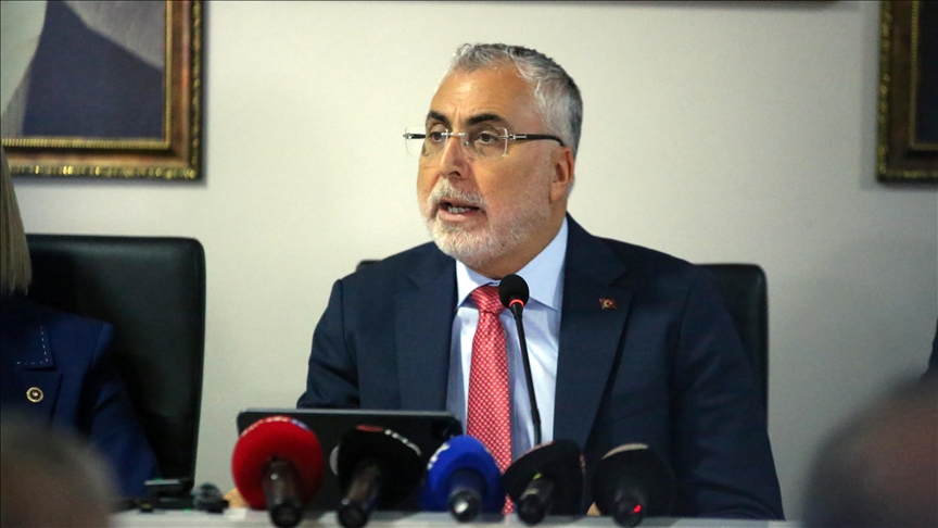 Bakan Işıkhan: Tam 20 çeyrektir kesintisiz büyüme sürecimiz devam ediyor
