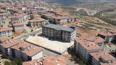 Gaziantep'e deprem sonrasında 119 okul yapıldı, 118 okulun inşaatı sürüyor