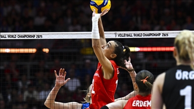 Turqia zë vendin e dytë në Kampionatin Botëror në volejboll për femra