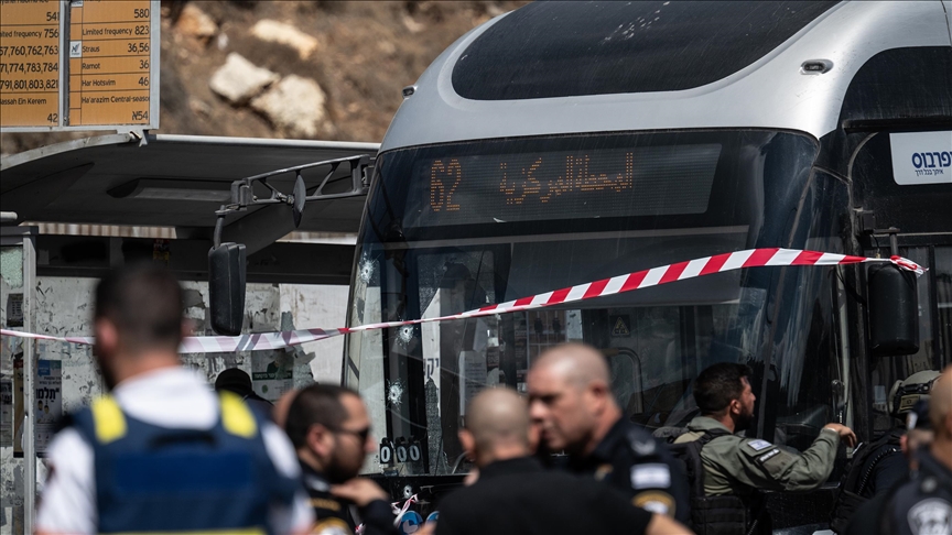 Al menos 5 israelíes muertos en un atentado con armas de fuego en la ciudad ocupada de Jerusalén Este