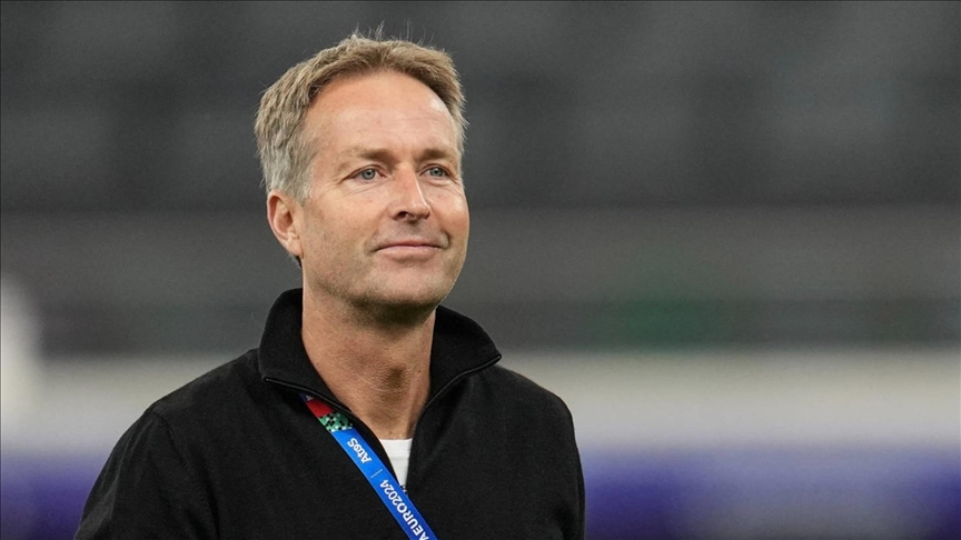 قدم.. باير ليفركوزن يتعاقد مع المدرب الدنماركي كاسبر هيولماند