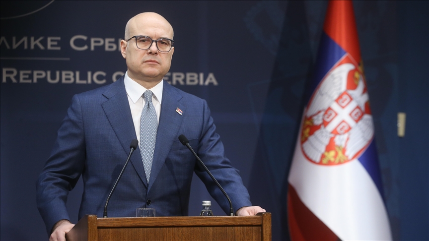 Lideri i partisë serbe në pushtet, Vuçeviq: Planet ushtarake të Kurtit, një hap drejt “Shqipërisë së Madhe”