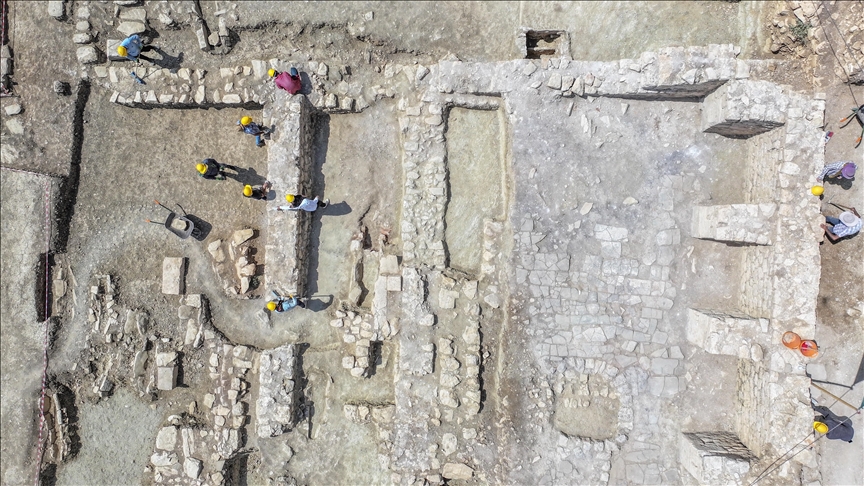 Diyarbakır'daki arkeolojik kazılar 124 mezarın tespit edildiği kilisenin tarihini değiştiriyor