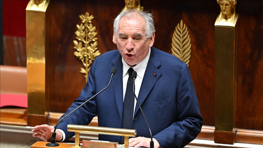 Avant le vote de confiance, Bayrou met en garde contre la situation budgétaire de la France