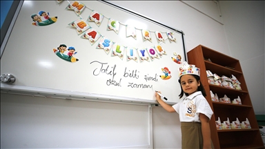 Türkiye genelindeki yaklaşık 18 milyon öğrenci dersbaşı yaptı