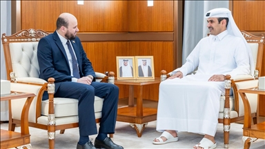 الدوحة.. قطر وسوريا تبحثان التعاون بقطاعي النفط والغاز