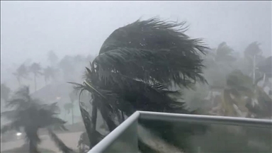 Hawaii under state of emergency ahead of Hurricane Kiko