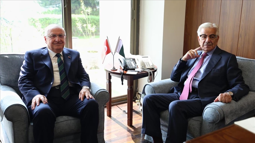 Turkish contractors complete $3.5B in projects in Pakistan, says Türkiye’s defense minister