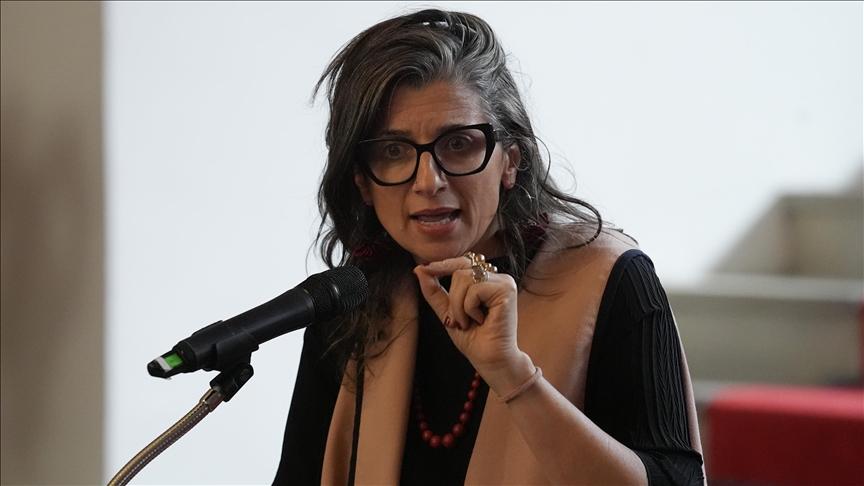 ألبانيز تدعو إلى توفير حماية عاجلة لسفن "أسطول الصمود" 