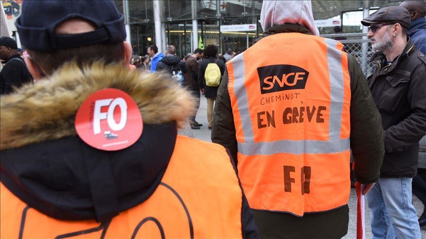 Mobilisation du 10 septembre : transports paralysés, blocages annoncés et premières tensions de l’après-Bayrou