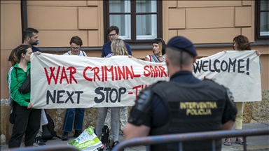 Хрватска: Демонстранти му порачаа на израелскиот министер Саар дека не е добредојден во Загреб