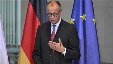 Merz reconoce que los europeos "aún no son lo suficientemente fuertes" para negociar mejores condiciones con EEUU