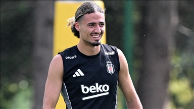 Beşiktaş'ta Taylan Bulut yerli oyuncu statüsünde forma giyecek