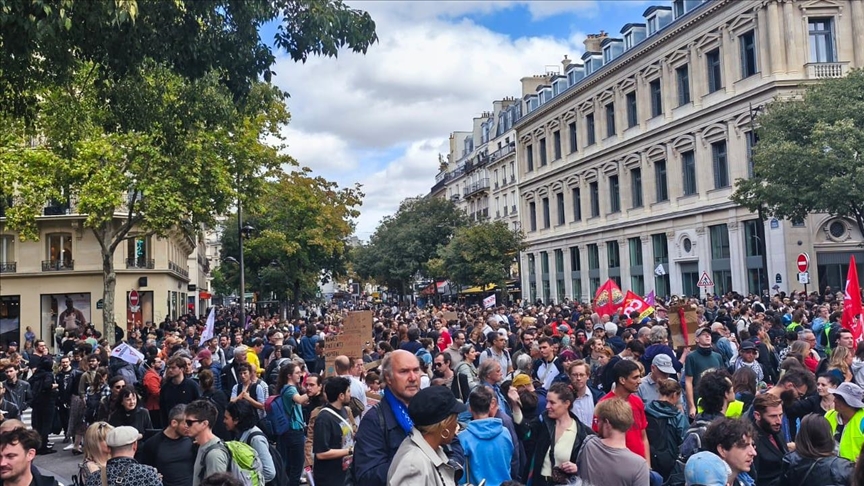France/« Bloquons tout »: 430 actions, 273 rassemblements et 157 blocages recensés