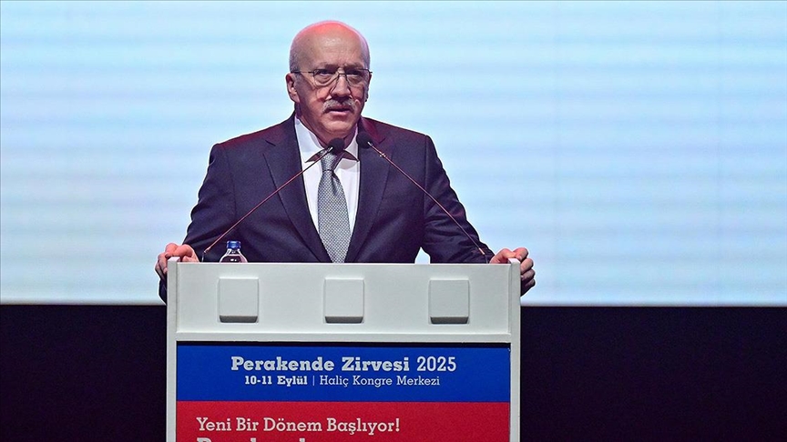 Perakende Zirvesi 2025 Haliç Kongre ve Fuar Merkezi'nde başladı