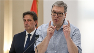 Vuçiq pret "probleme shumë më të mëdha në lidhje me Kosovën"