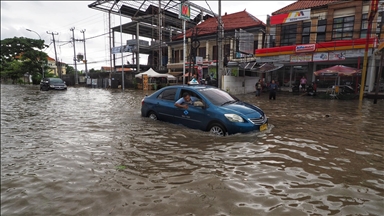 2 dead, 4 missing amid flash floods in Indonesia’s Bali