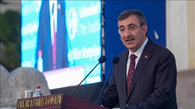 Cumhurbaşkanı Yardımcısı Yılmaz: Sosyal konut arzına önümüzdeki dönemde büyük bir ağırlık vermeyi düşünüyoruz
