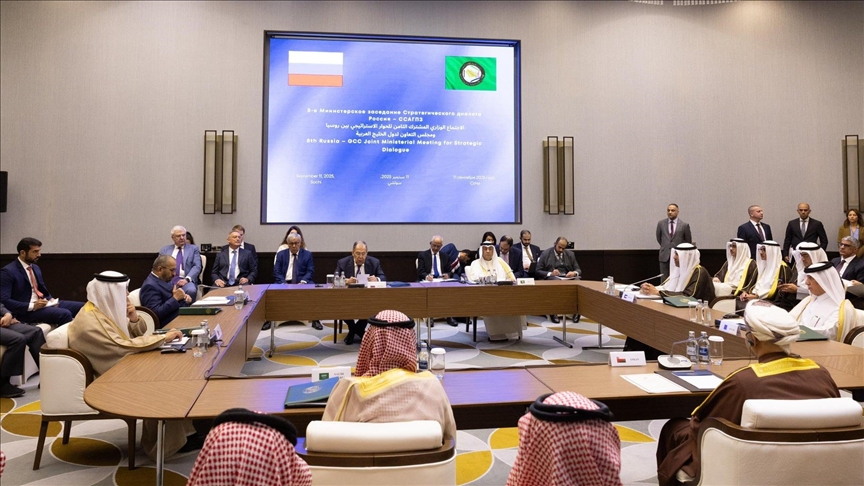 اجتماع خليجي روسي يحذر من غياب موقف دولي "حاسم" ضد اعتداءات إسرائيل 