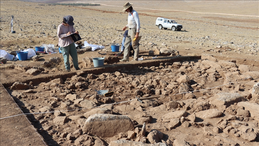 British archaeologist highlights Türkiye’s ancient Mendik Tepe as key to early human history