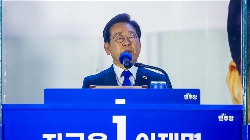 South Korean president orders 'thorough' inquiry into explosion at military unit