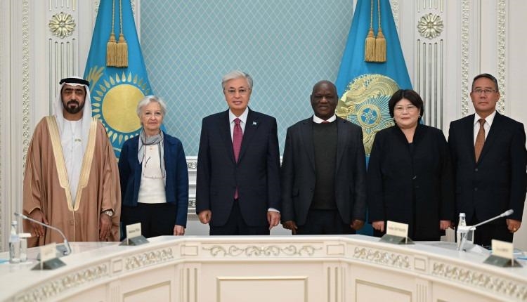 Токаев: вопрос установления парламентской республики на повестке дня не стоит 