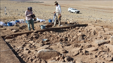 British archaeologist highlights Türkiye’s ancient Mendik Tepe as key to early human history