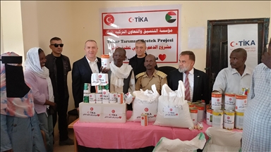 "تيكا" التركية تدعم المزارعين السودانيين في مدينة طوكر